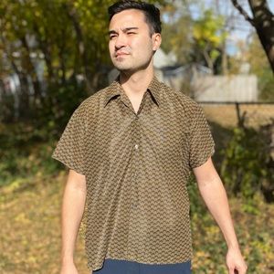 Vintage Chevron Print Men’s Button Down Shirt